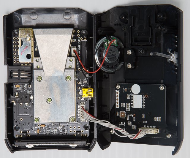 Uniden R1 Internals Under the Hood, Case Opened Up