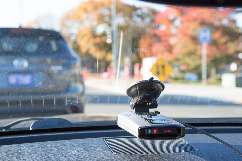 Escort iX Review, Radar Detector mounted on windshield